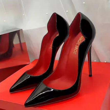 2025New sfumatura fondo rosso tacchi grandi modello leopardo sexy scarpe da donna professionali a punta scarpe singole da laurea nere