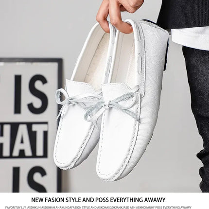 Nuovi mocassini casual Mocassini di marca con suola morbida da uomo Scarpe primaverili in pelle Comode scarpe casual da passeggio per esterni con fondo piatto
