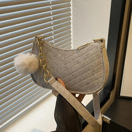 Mini Women Shoulder Bags Fashion Felt Women's Bag Design Advanced Underarm Handbags Mini Saddle Bag PlatiNum