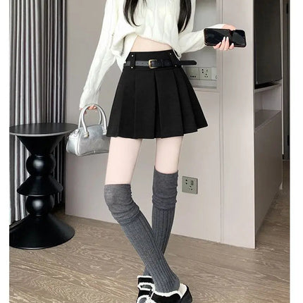 Autumn and Winter 2025 New High-waisted A-line Skirt College Style Sweet Versatile Woolen Pleated Skirt PlatiNum