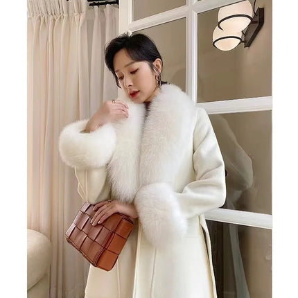 Luxury 2025 Real Fox Fur Collar And Cuffs Set for Women Winter Neck Warmer Fashion Scarf ShawlS Wrap Combo Large Size Furry Fur