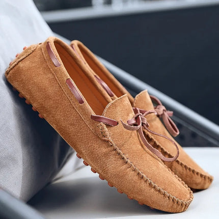Scarpe casual da uomo Mocassini in pelle scamosciata Scarpe classiche in pelle Scarpe da guida morbide Mocassini di lusso Slip on caldi Scarpe da uomo Taglie forti 38-49