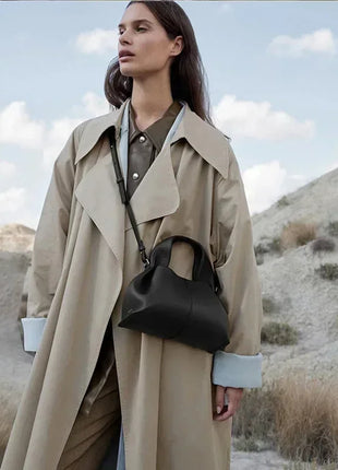 Borsa a Tracolla da Donna di Alta Gamma Autunno/Inverno 2025 – Design con Motivo Lychee e Tracolla a Nuvola