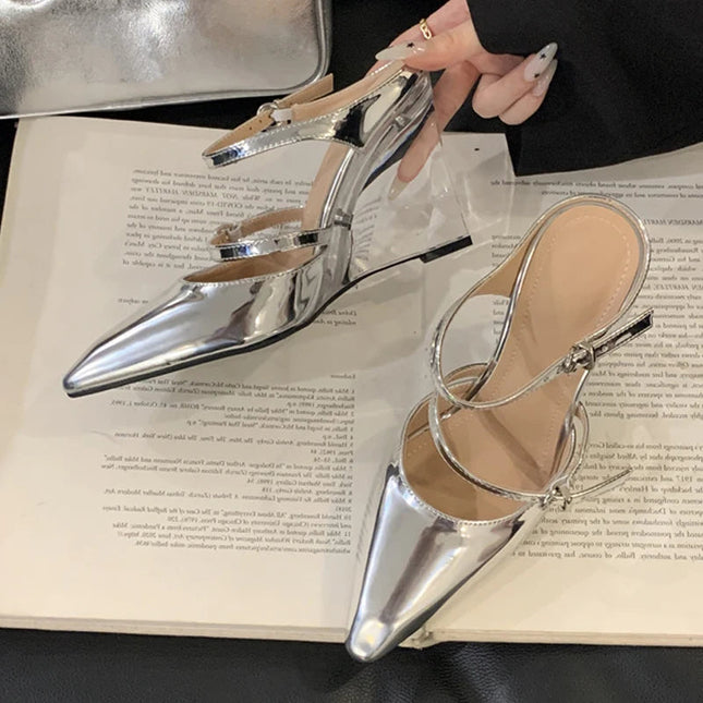 Liyke New Fashion Transparent Wedge Slippers Women Pumps Patent Leather Pointed Toe Buckle Strap Designer High Heels Mules Shoes PlatiNum