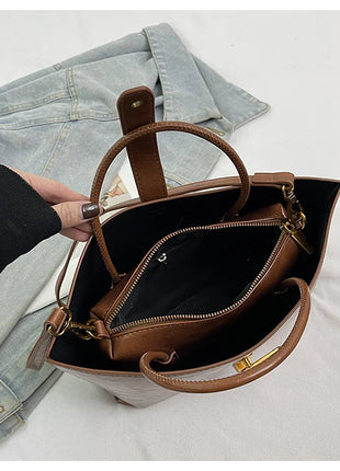 Borsa a Tracolla Grande Capacità da Donna, Nuova Borsa a Mano da Donna di Alta Qualità con Texture, Borsa Grande da Ragazza, Nuova Borsa Versatile da Pendolare con Lettere, Borsa a Tracolla Singola alla Moda, Borsa a Spalla