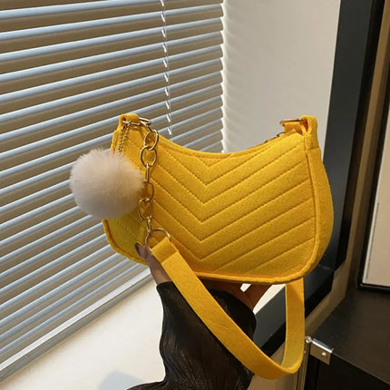 Mini Women Shoulder Bags Fashion Felt Women's Bag Design Advanced Underarm Handbags Mini Saddle Bag PlatiNum