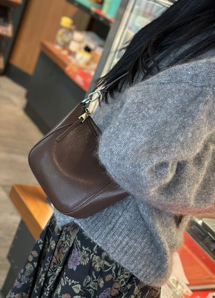 Nuova borsa in vera pelle, versatile borsa a tracolla piccola in pelle di vacchetta di alta qualità per donna