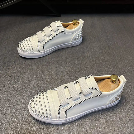Sneaker Casual Men Designer Rivet Board Shoes Fashion Split Leather Upper Flat Platform White Shoes High Top Nightclub Shoes