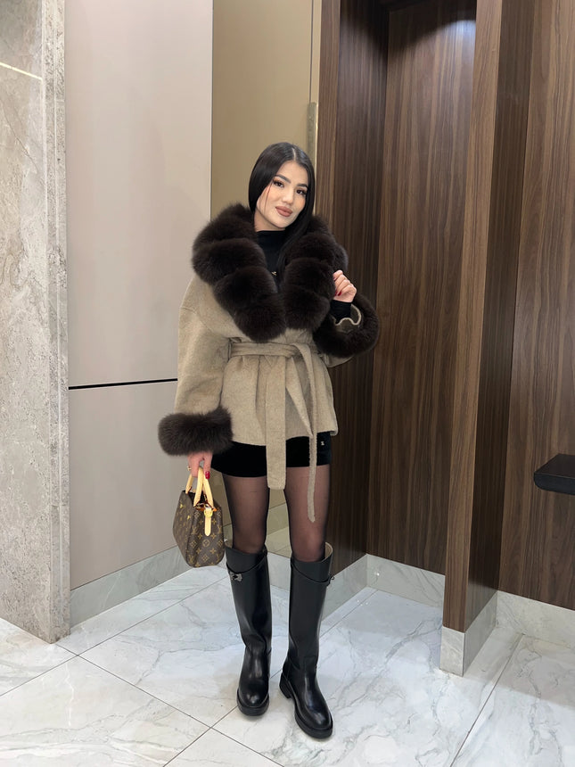 Beige Faux Fox Fur Wrap Blend Coat Women Fashion Fur Collar Cuffs Waist Belted Loose Jacket Winter Daily Street Outerwear 2026