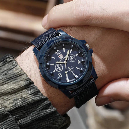 Orologi militari da uomo casual Orologio da polso sportivo al quarzo Cinturino in nylon Orologio da uomo Relogio Masculino (senza scatola) platinumshop