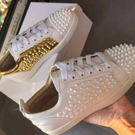 Italian Fashion Spikes Flats For Men Low Top Casual Shoes Mens White Sneakers Super Stars Style Studded Rubber Bottom Shoes