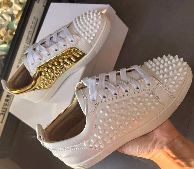 Italian Fashion Spikes Flats For Men Low Top Casual Shoes Mens White Sneakers Super Stars Style Studded Rubber Bottom Shoes