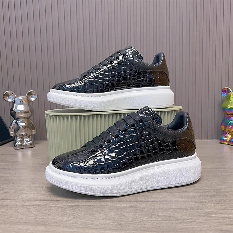 Black Platform Sneakers Men's Cow Leather Round Toe Unisex Low-Top Stone Pattern Lace-up Casual Shoes Retro Flat Shoes Handmade