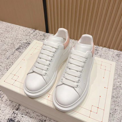 Top Classic Platform White Sneakers Silky Cowhide Height Boost Casual Shoes Versatile Daily Commute Shoes MK01