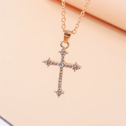 Y2K Crystal Butterfly Heart Necklace Fashion Kpop Shiny Clavicle Chain Necklaces for Women Girls New Trend Party Gifts Jewelry PlatiNum