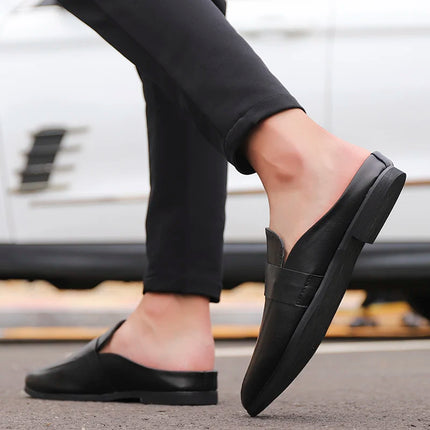 Mezze mocassini da uomo in pelle estiva pantofole mocassino Slides muli traspiranti per uomo Outdoor leggero Casual mezze scarpe 2023