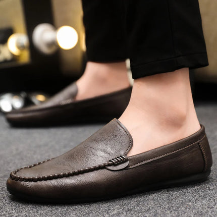 Slip on traspirante in vera pelle da uomo scarpe da guida marchio di lusso italiano uomo mocassini uomo scarpe casual mocassini Chaussure Homme