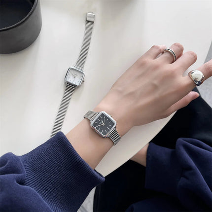 Orologio al quarzo semplice di marca per donna Orologi da donna regalo di lusso retrò Orologi da polso con cinturino in acciaio inossidabile regolabile con quadrante piccolo platinumshop