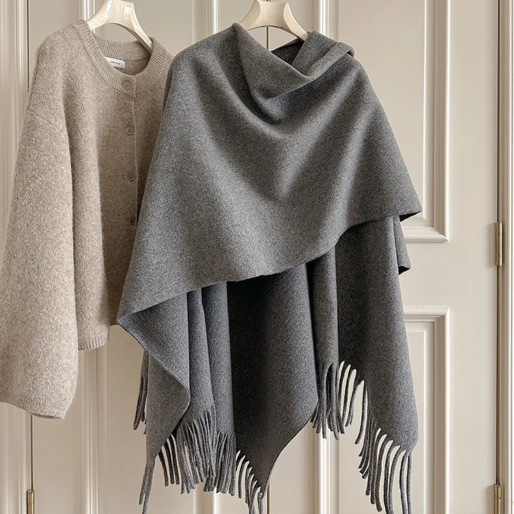 Women Split‑Open Woolen Tassel Poncho Shawl Thick Warm Cape Coat Autumn Winter Travel Photography Outer Wrap