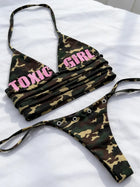 Costume da bagno bikini a triangolo con stampa mimetica da donna 2026, con laccetti laterali e dettagli Y2K, stile streetwear platinumshop
