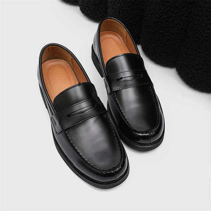 Scarpe casual fatte a mano Scarpe slip-on di vendita calde Mocassini eleganti da uomo in pelle Mocassini comodi di lusso Scarpe da lavoro da passeggio maschili