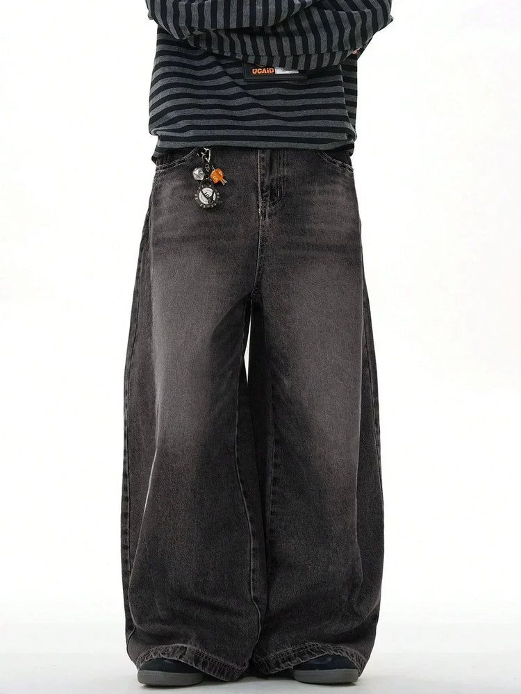 1 Piece Vintage Style Men's American Street Casual Black Jeans Washed Cargo Pants are comfortable and suitable for daily seasona