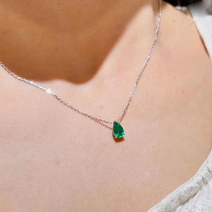 Emerald Crystal Zircon Waterdrop Charm Pendant Necklace for Women Charms Fashion Green Rhinestone Female Vintage Jewelry PlatiNum