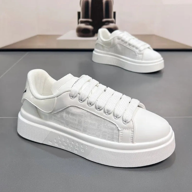 2025 New Men's Breathable Sneakers Fashion Trend Versatile Casual Shoes Thick soled Height Increasing Sports Running Shoes