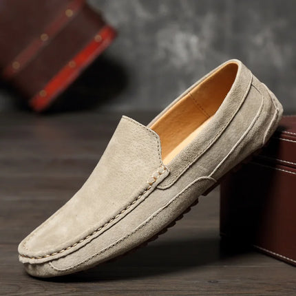 Mocassini da uomo in pelle scamosciata di lusso 2022 scarpe casual da uomo scarpe da barca fatte a mano da uomo Slipon scarpe da guida mocassini maschili Zapatos