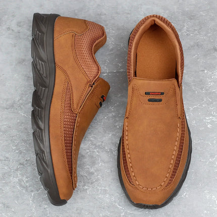 Scarpe Casual in pelle da uomo mocassini traspiranti Sneakers da uomo 2024 nuove scarpe da ginnastica piatte in pelle comode da uomo scarpe da uomo