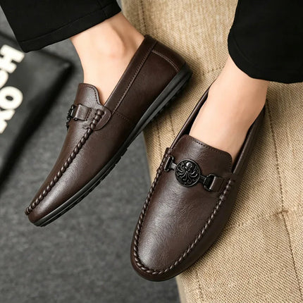 Mocassini da uomo in stile britannico, scarpe da ufficio casual da uomo, comode scarpe basse slip-on, scarpe da guida traspiranti e antiscivolo da uomo