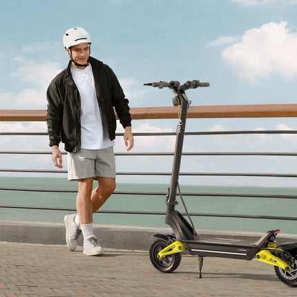 Monopattino Elettrico OOTD S10 10 Pollici con Bluetooth e APP, 1400W 48V 20AH, Velocità Massima 55 KM/H, Autonomia 70km, Monopattino Leggero con Doppia Sospensione