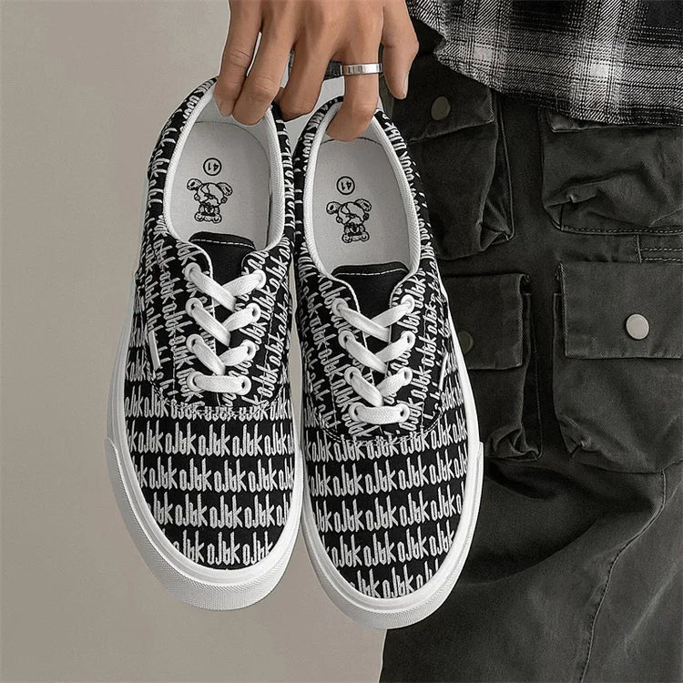 Designer Canvas Casual shoes for men  Flats Vulcanized Shoes Original printed sneakers male Skateboard street shoes men Tennis