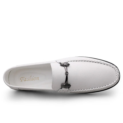 Mocassini di lusso da uomo estivi Scarpe slip on in pelle Mocassini traspiranti bianchi Scarpe casual Mocasines Hombre