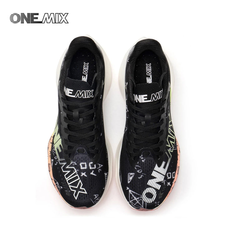 Scarpe da Corsa ONEMIX Marathon con Piastra in Carbonio, Supporto Professionale Stabile, Ammortizzazione, Ultra-leggere e Reattive per Uomo PlatiNum