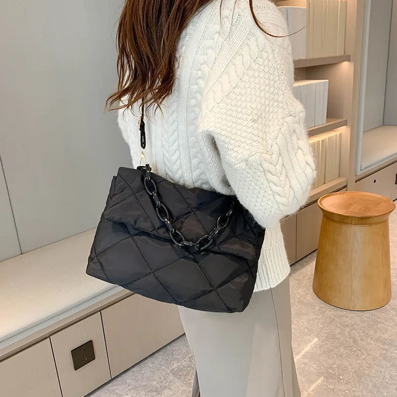 Yogodlns Large Capacity Crossbody Square Bags Casual Chain Women Underarm Bags Fashion Quilted All-match Winter Simple Shopping