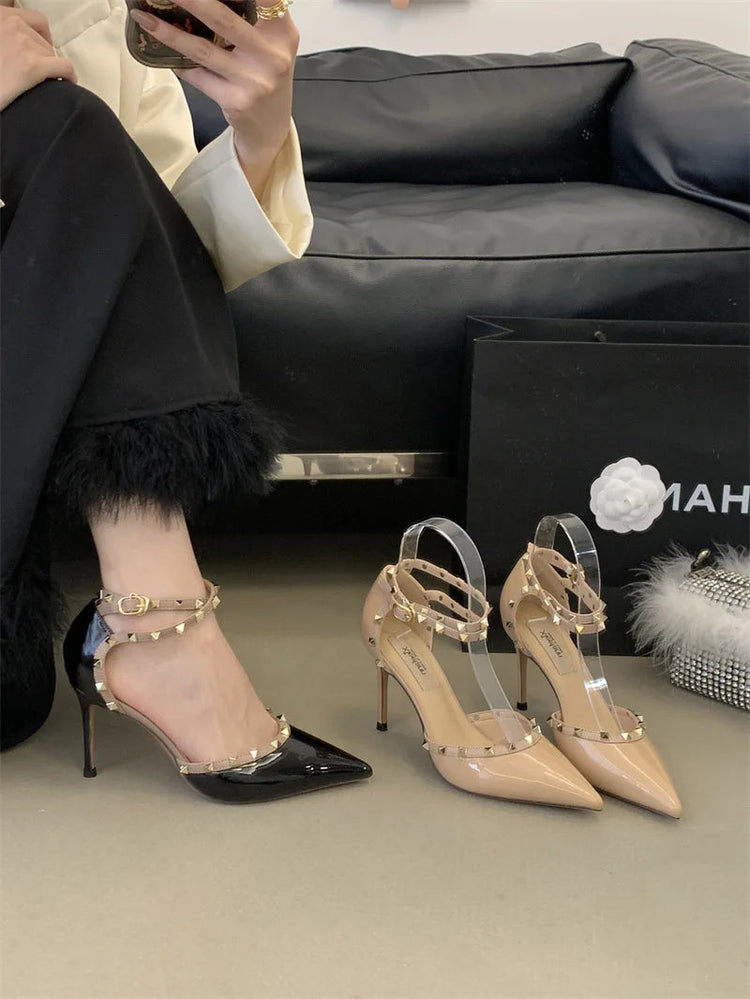 Sandali Donna alla Moda con Rivetti, Nuovo Stile Primavera 2026, Tacchi Alti con Cinturino Sottile, Eleganti Décolleté Color Nude per Estate Autunno platinumshop