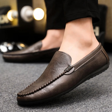 Slip on traspirante in vera pelle da uomo scarpe da guida marchio di lusso italiano uomo mocassini uomo scarpe casual mocassini Chaussure Homme