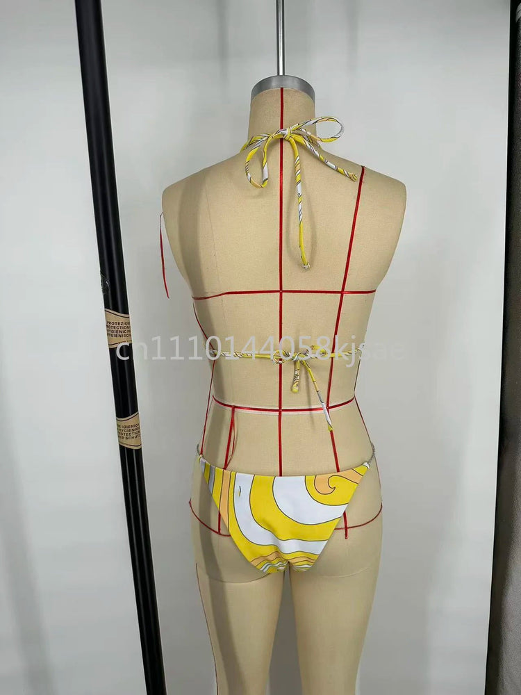Set Bikini Giallo di Lusso per Donna con Logo Firmato, Abiti in Rete di Marca alla Moda, Abbigliamento da Spiaggia platinumshop