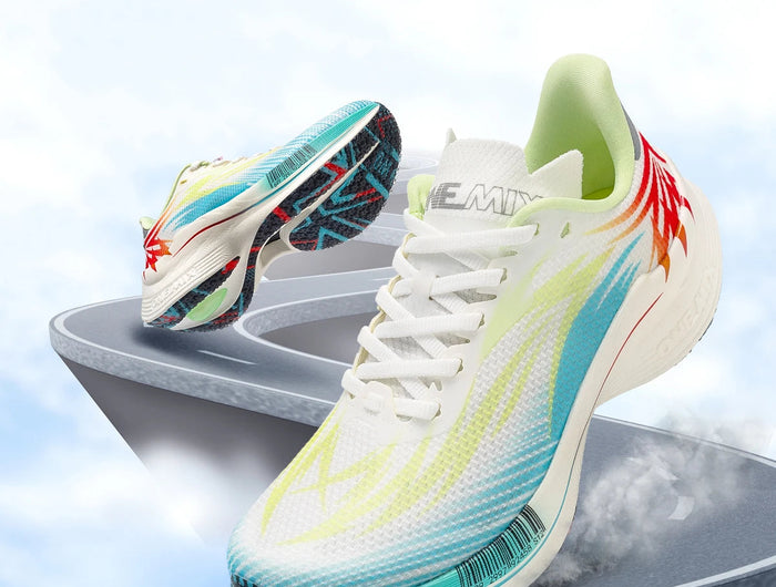 ONEMIX 2026 Nuove Scarpe da Corsa per Maratona, Traspiranti, Antiscivolo, Ammortizzanti per Uomo e Donna, Sneakers con Cuscinetto d'Aria PlatiNum