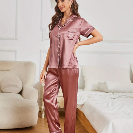 Pigiama in raso con ricamo a cuore, casual, manica corta, bottoni, colletto con risvolto, top e pantaloni, indumenti da notte da donna