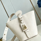 Borsa a mano da donna con cuciture precise e raffinate in ecopelle, borsa da giorno senza patta, tote a tracolla da donna, versatile e universale, accessorio per la città, lo shopping quotidiano, le passeggiate e il tempo li