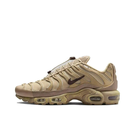 Scarpe da corsa basse da uomo Nike Air Max plus, comode, resistenti, con assorbimento degli urti, stile versatile DM0032-019