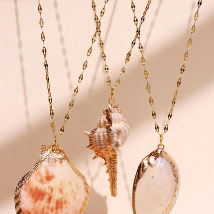 Retro Gold-Tone Shell Pendant Necklace Unique Layered DIY Fashion Jewelry for Women Perfect for Beach Vacations Gift Idea PlatiNum