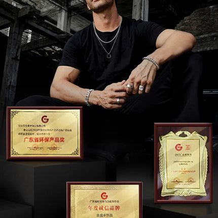 Vnox Set di 2 Pezzi Collana con Ciondolo e Bracciale da Uomo, Set di Gioielli in Acciaio Inossidabile Colore Nero Oro Argento, Regali di Gioielleria alla Moda platinumshop