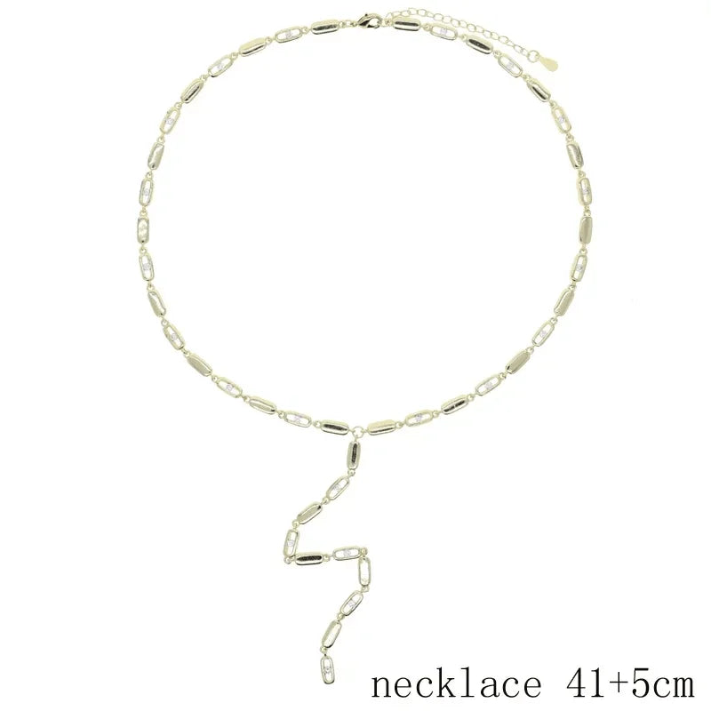 Nuovo speciale color oro Goccia d'acqua Bling Ovale CZ Collana girocollo Lariat Lunga barra a goccia a forma di Y Lunga nappa Gioielli da donna 2025