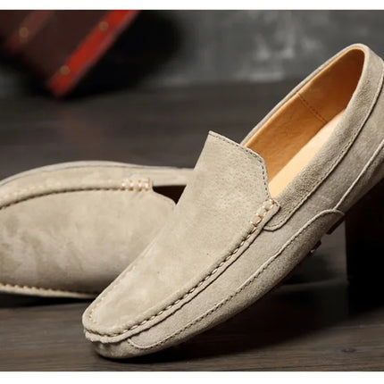 Mocassini da uomo in pelle scamosciata di lusso 2022 scarpe casual da uomo scarpe da barca fatte a mano da uomo Slipon scarpe da guida mocassini maschili Zapatos