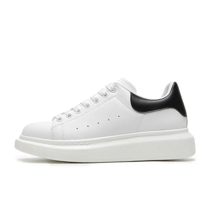 Korean Designer Shoes for Men Casual Breathable Lace-Up Oxfords Shoe Youth White Flats Platform Sneakers Street Style Footwear