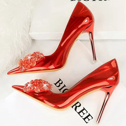 Donne 10.5cm tacchi alti in pelle lucida Drag Queen banchetto Dress Pumps Lady Luxury Crystal Bow Stiletto Blue Green Red Prom Shoes