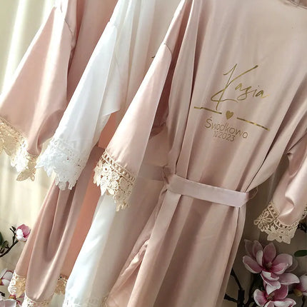 Indumenti da notte estivi personalizzati in pizzo Sposa e damigella d'onore Abito da sposa Abito personalizzato Champagne Kimono Accappatoio in seta Abito da notte in raso